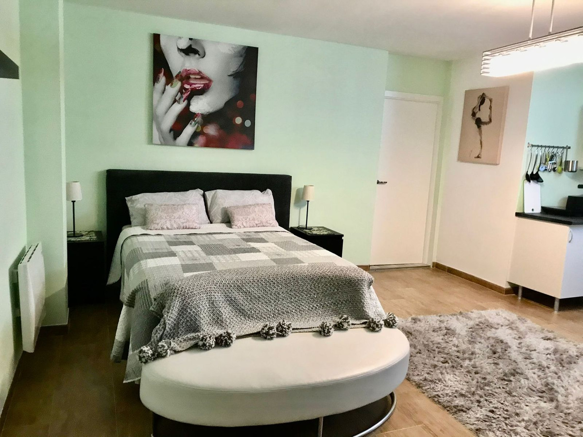 8 Bed Townhouse for sale in Campo Mijas Costa Del Sol, Málaga, Spain