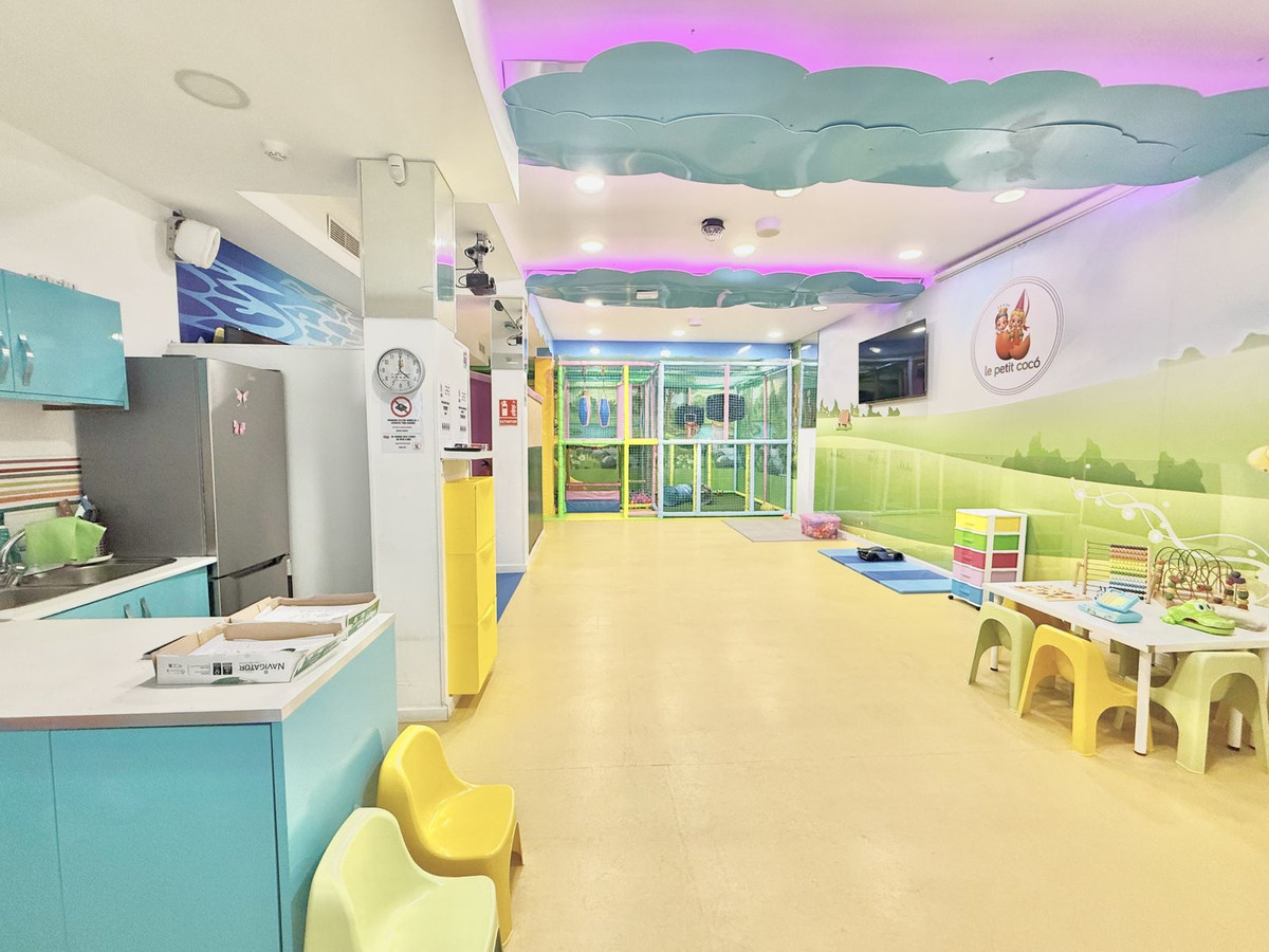 Commercial unit for sale in Los Boliches Costa Del Sol, Málaga, Spain