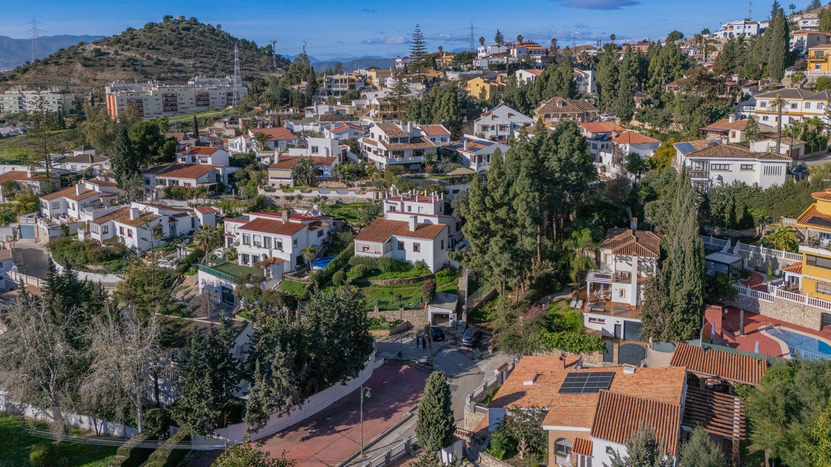 4 Bed Townhouse for sale in Málaga Centro Costa Del Sol, Málaga, Spain