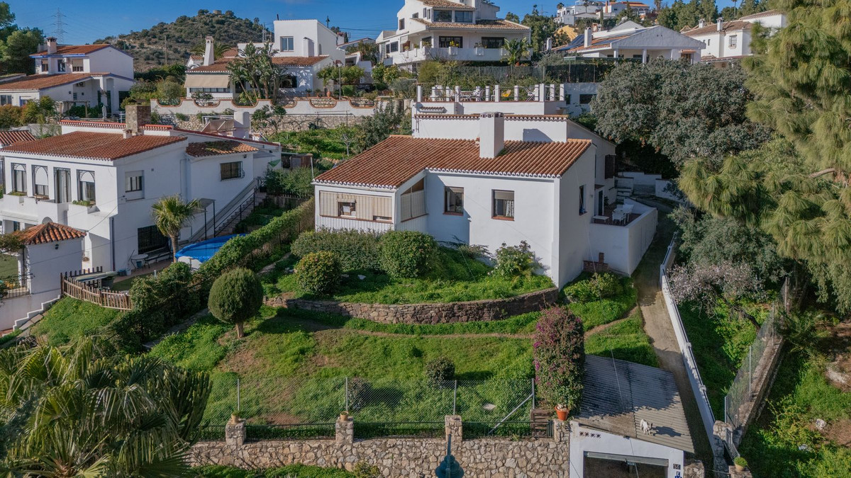 4 Bed Townhouse for sale in Málaga Centro Costa Del Sol, Málaga, Spain