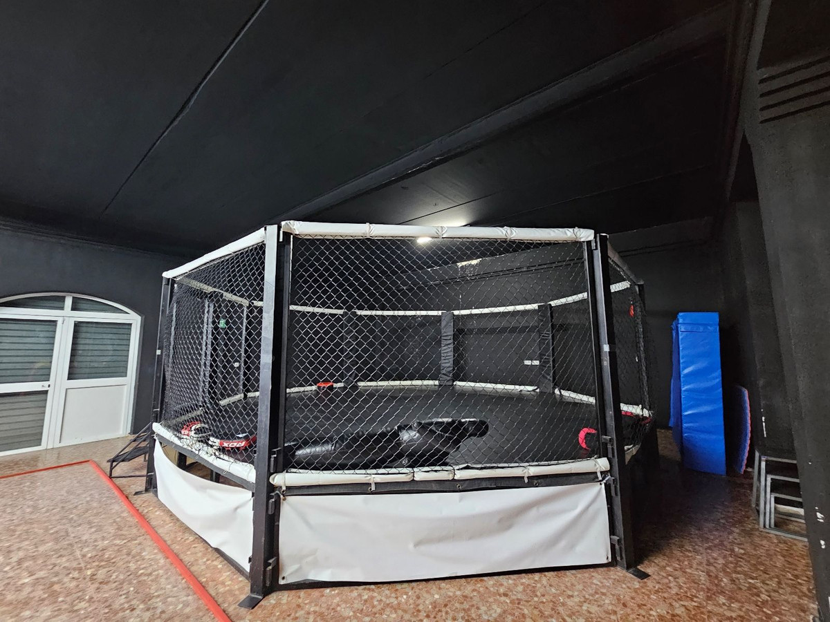 Se vende Negocio  en Costa Del Sol, Cadiz, España
