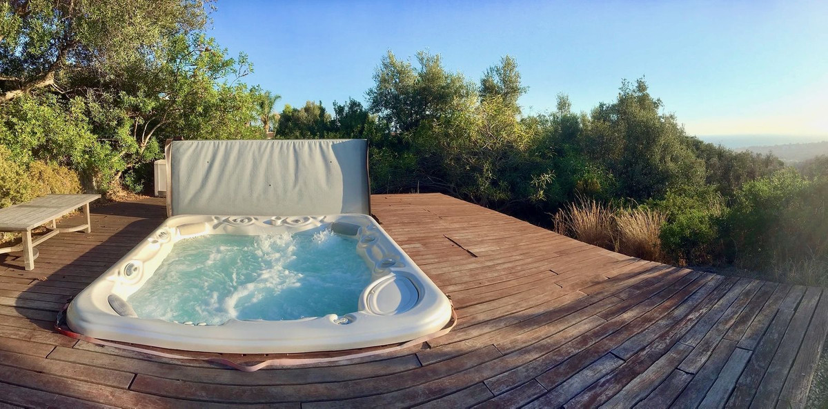 Se vende Villa - Chalet de 7 dormitorios en Costa Del Sol, Málaga, España