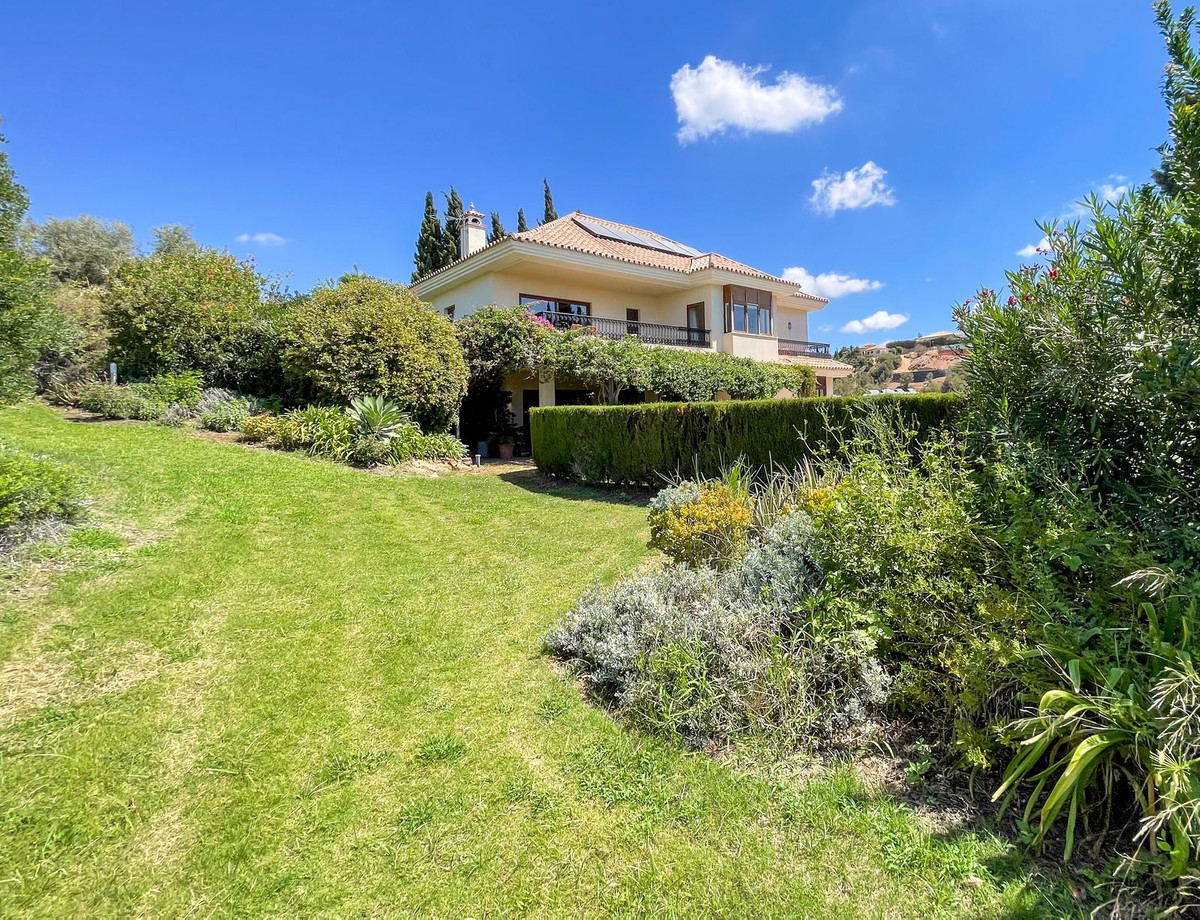 Se vende Villa - Chalet de 7 dormitorios en Costa Del Sol, Málaga, España