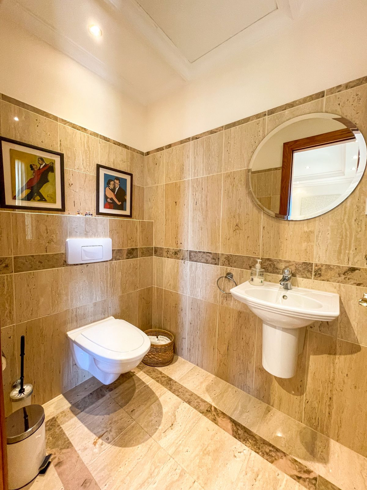 Se vende Villa - Chalet de 7 dormitorios en Costa Del Sol, Málaga, España