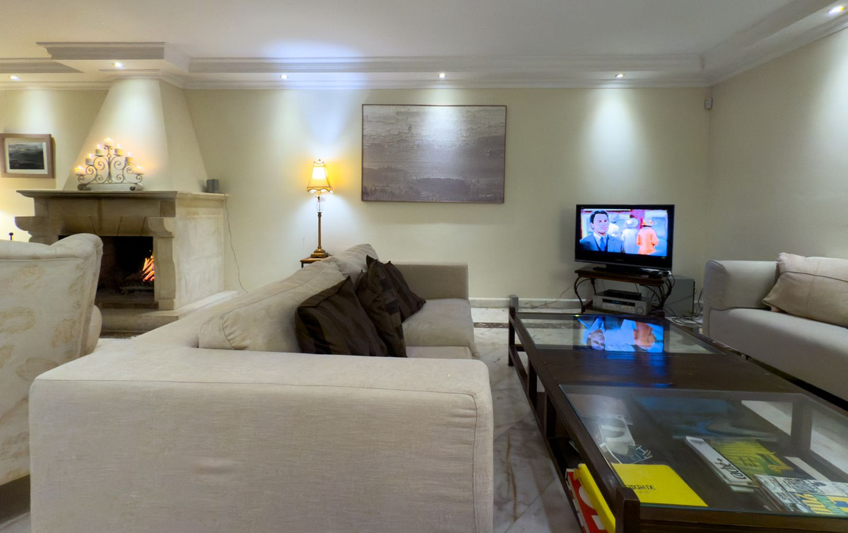 Se vende Villa - Chalet de 7 dormitorios en Costa Del Sol, Málaga, España