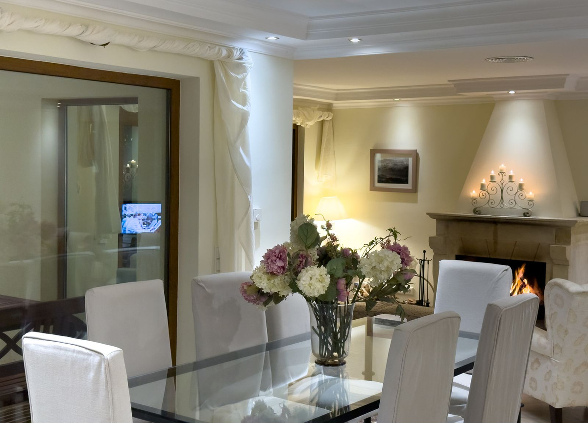 Se vende Villa - Chalet de 7 dormitorios en Costa Del Sol, Málaga, España