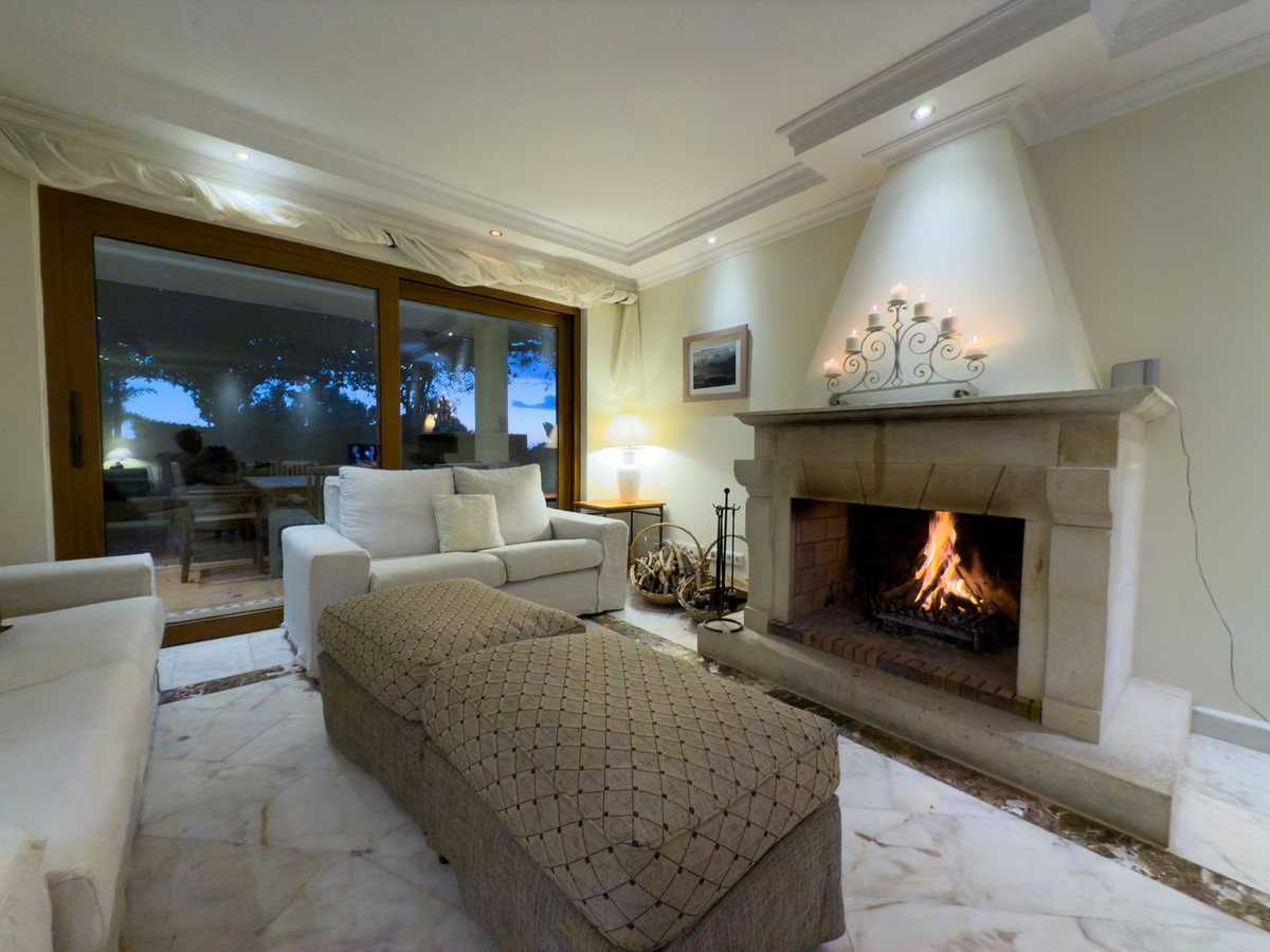 Se vende Villa - Chalet de 7 dormitorios en Costa Del Sol, Málaga, España