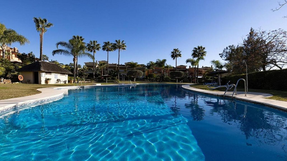 3 Bed Townhouse for sale in Guadalmina Baja Costa Del Sol, Málaga, Spain