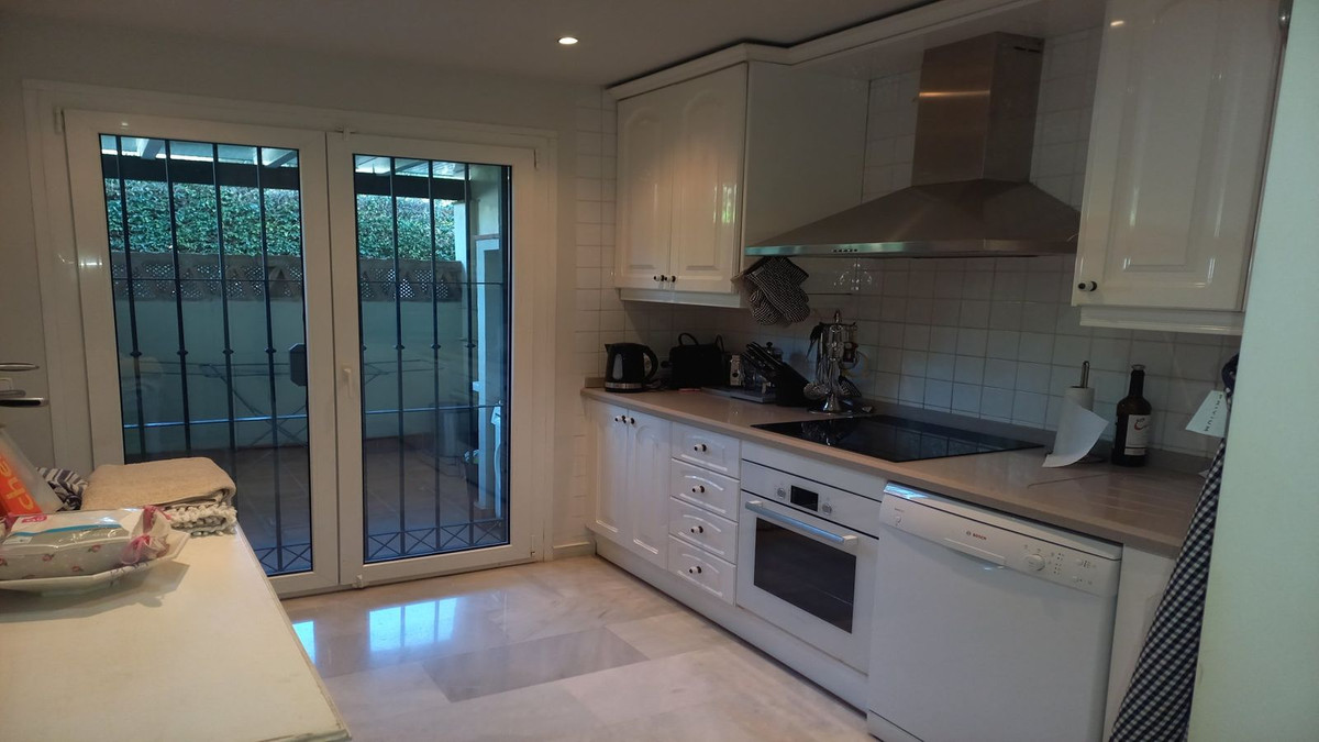 3 Bed Townhouse for sale in Guadalmina Baja Costa Del Sol, Málaga, Spain