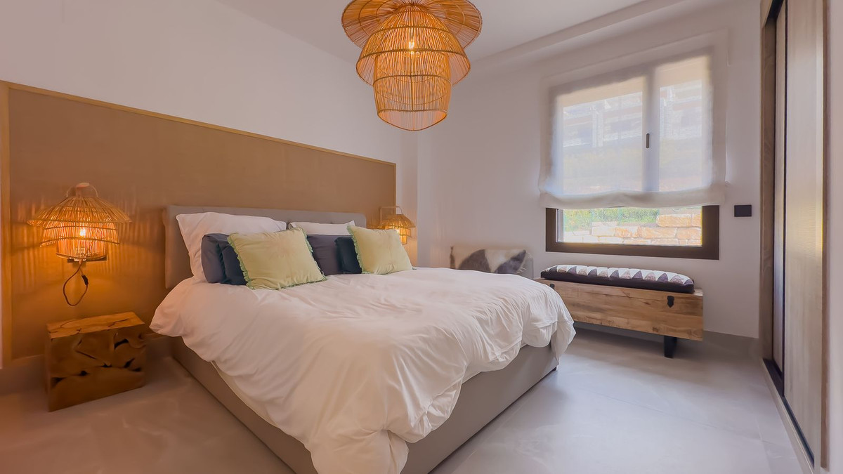 3 Bed Apartment for sale in Istán Costa Del Sol, Málaga, Spain