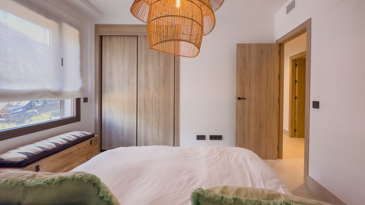 3 Bed Apartment for sale in Istán Costa Del Sol, Málaga, Spain