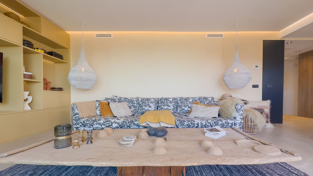3 Bed Apartment for sale in Istán Costa Del Sol, Málaga, Spain