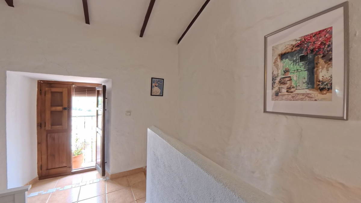 3 Bed Townhouse for sale in Almogía Costa Del Sol, Málaga, Spain