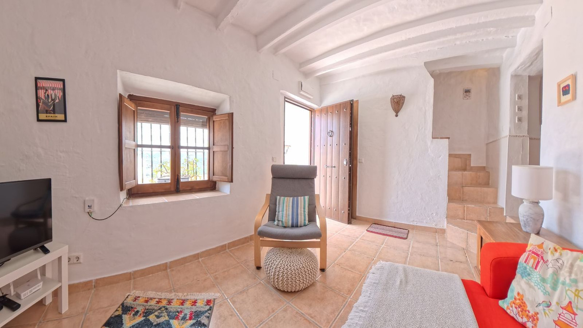 3 Bed Townhouse for sale in Almogía Costa Del Sol, Málaga, Spain