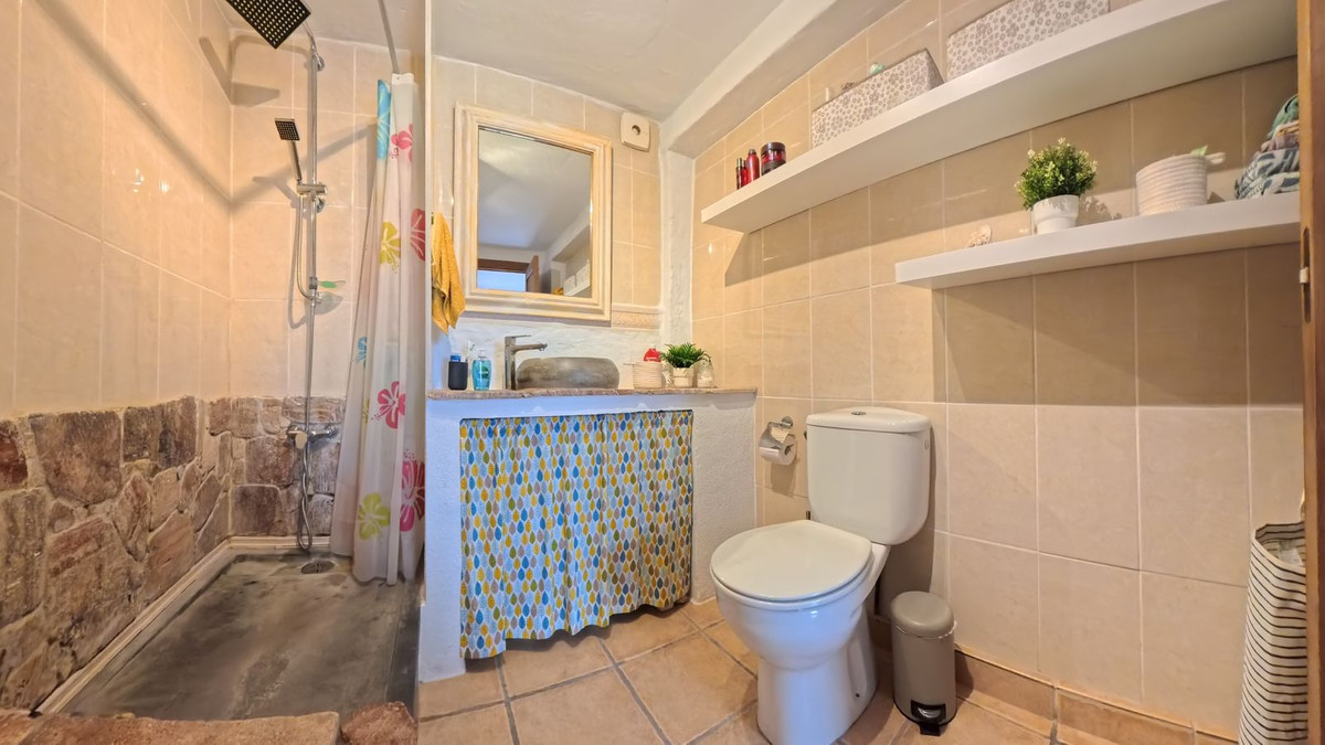 3 Bed Townhouse for sale in Almogía Costa Del Sol, Málaga, Spain