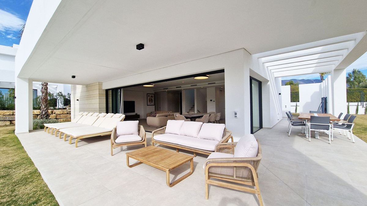 4 Bed Townhouse for sale in La Cala Golf Costa Del Sol, Málaga, Spain