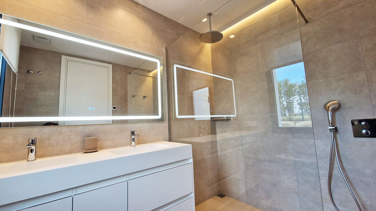 4 Bed Townhouse for sale in La Cala Golf Costa Del Sol, Málaga, Spain