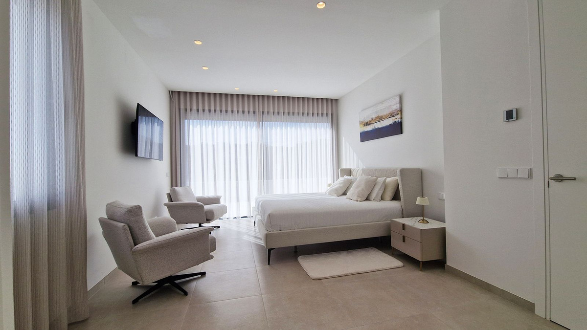 4 Bed Townhouse for sale in La Cala Golf Costa Del Sol, Málaga, Spain