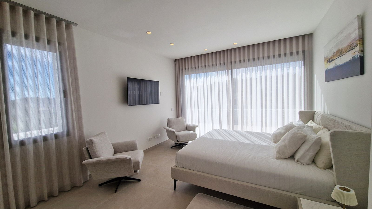 4 Bed Townhouse for sale in La Cala Golf Costa Del Sol, Málaga, Spain