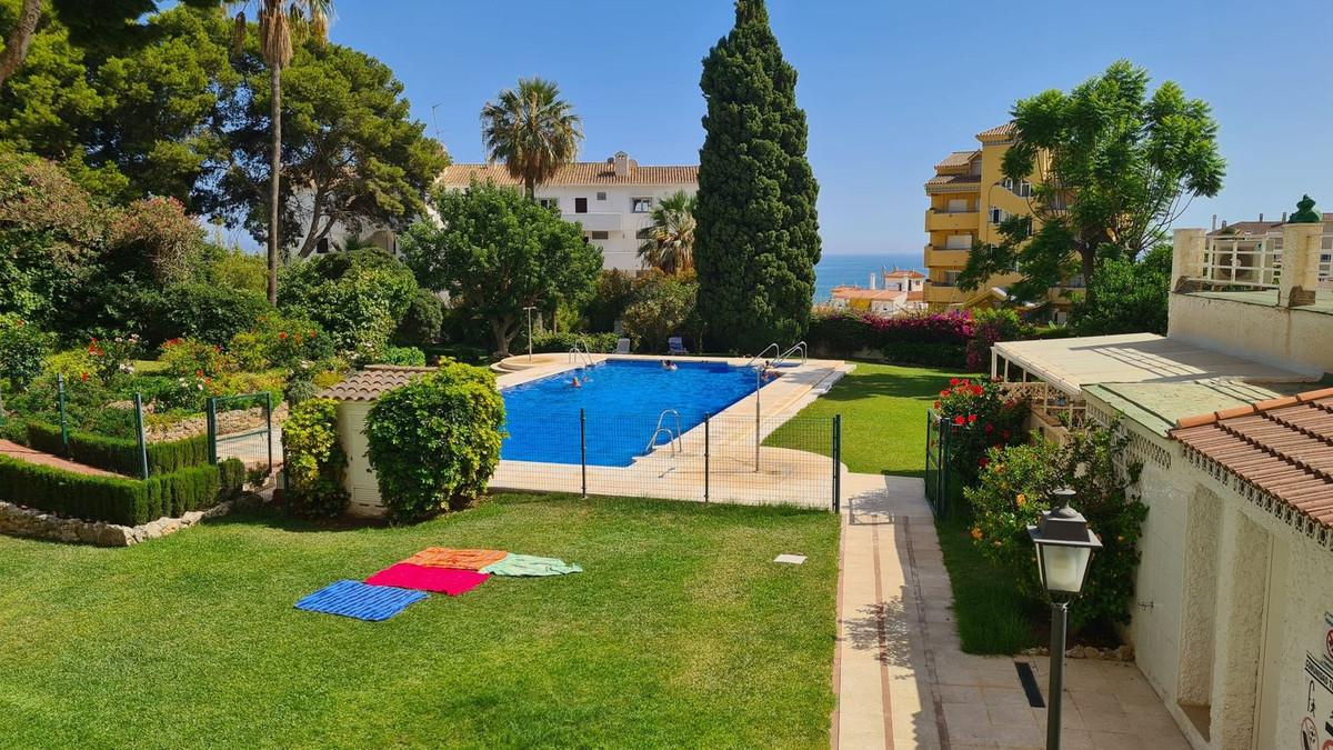 1 Bed Apartment for sale in Benalmadena Costa Costa Del Sol, Málaga, Spain