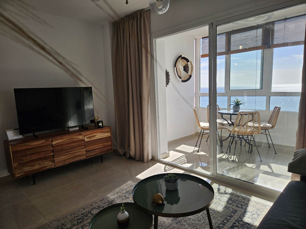 1 Bed Apartment for sale in Benalmadena Costa Costa Del Sol, Málaga, Spain