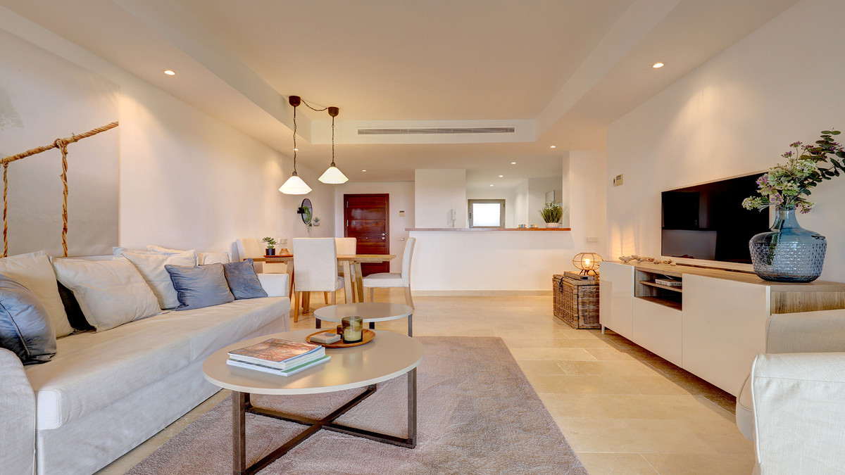 2 Bed Apartment for sale in Casares Costa Del Sol, Málaga, Spain