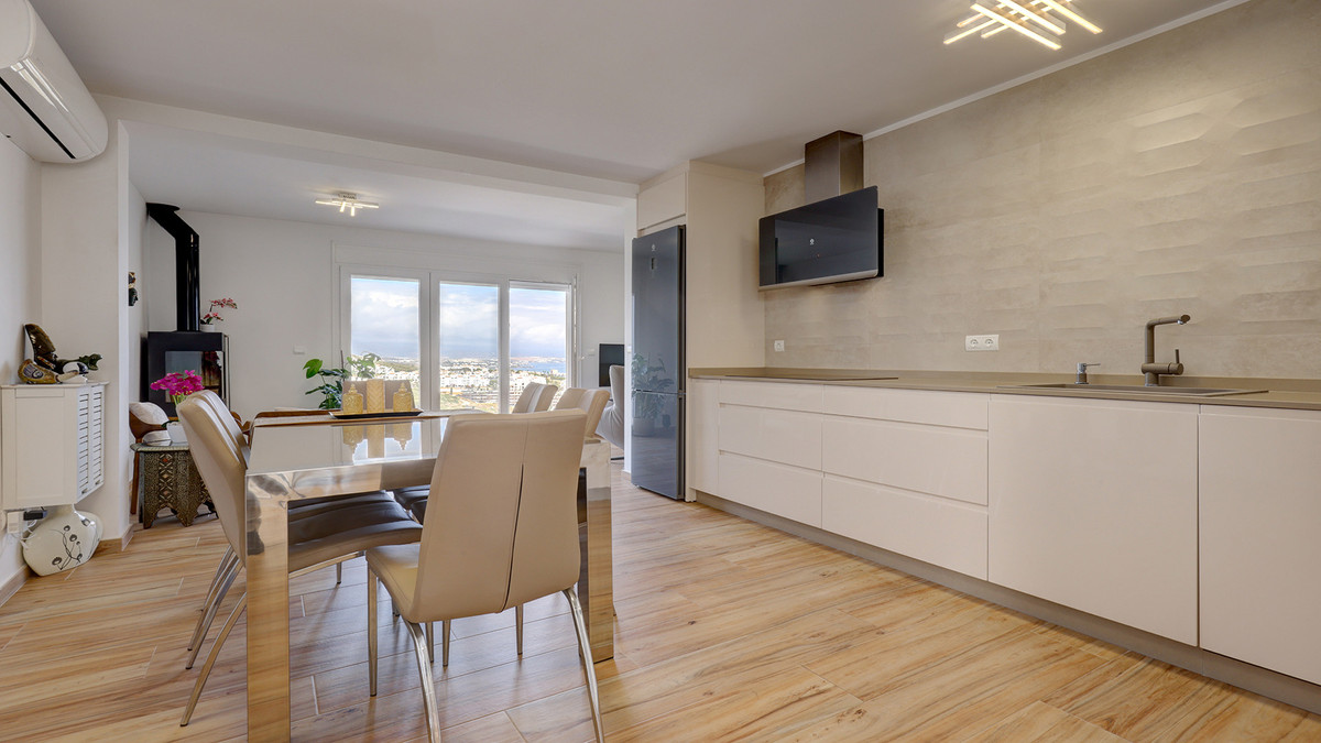 Se vende Pareada de 2 dormitorios en Costa Del Sol, Málaga, España
