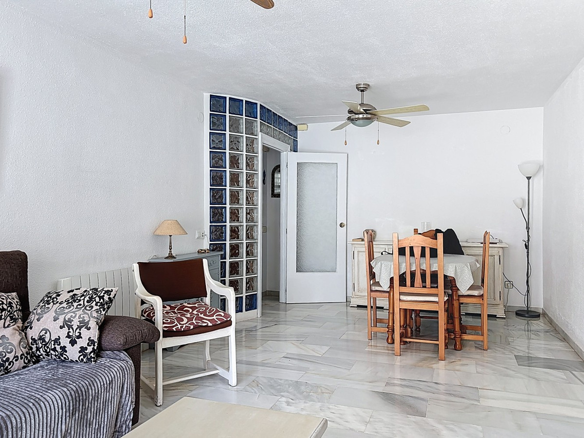 3 Bed Apartment for sale in Torre Del Mar Costa Del Sol East, Málaga, Spain