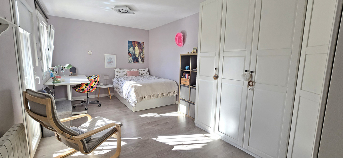 Se vende Villa - Chalet de 6 dormitorios en Costa Del Sol, Málaga, España