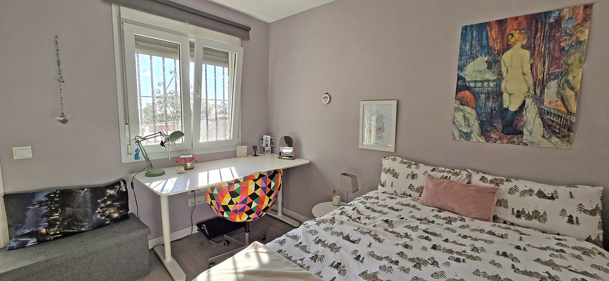 Se vende Villa - Chalet de 6 dormitorios en Costa Del Sol, Málaga, España