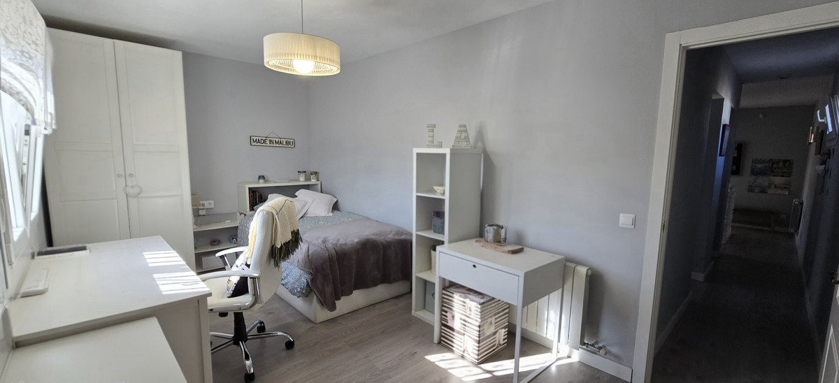 Se vende Villa - Chalet de 6 dormitorios en Costa Del Sol, Málaga, España