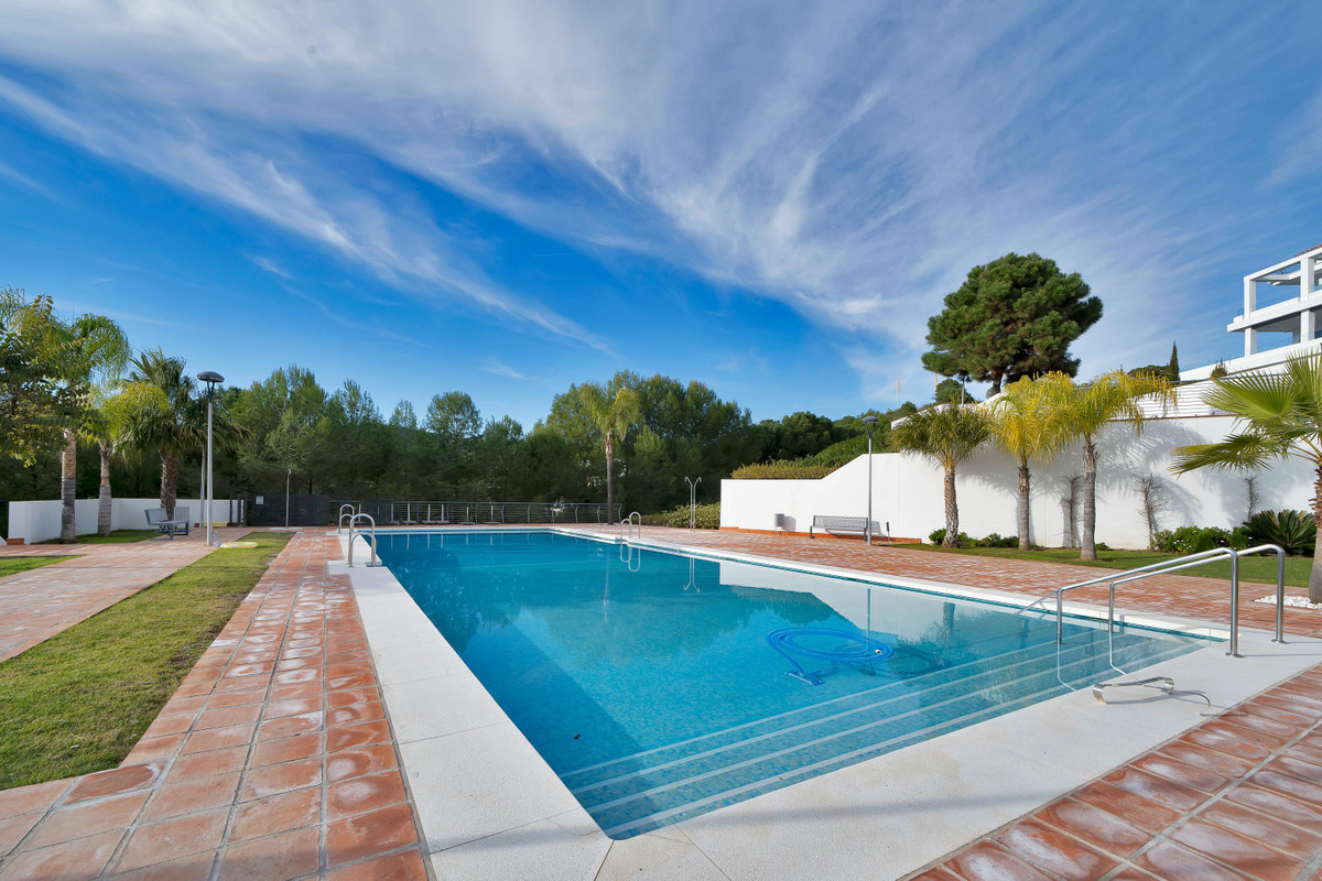 2 Bed Apartment for sale in Estepona Costa Del Sol, Málaga, Spain