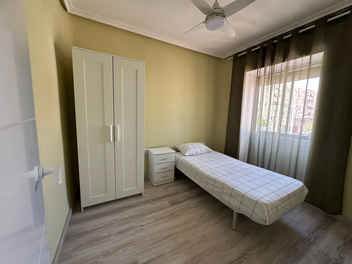 Se vende Apartamento Planta Media de 3 dormitorios en Costa Blanca, Alicante, España