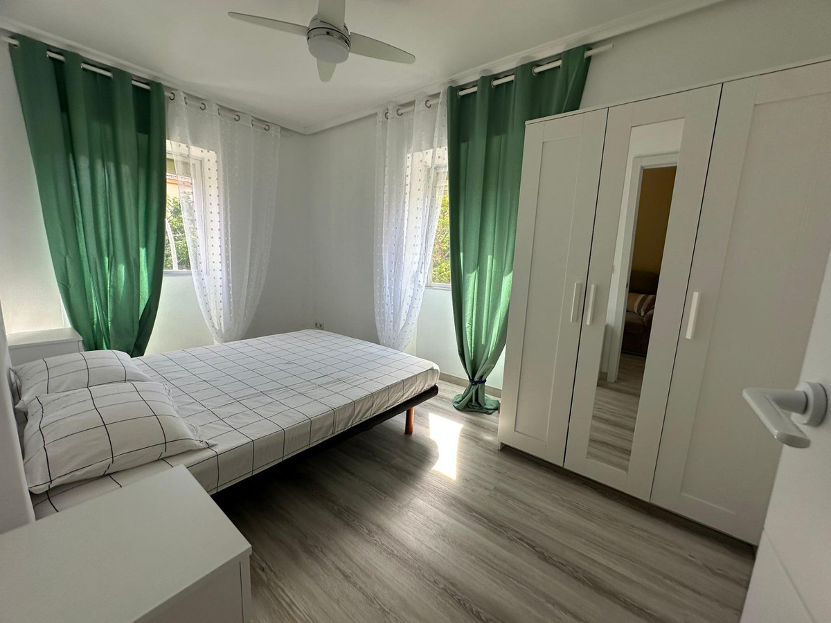 Se vende Apartamento Planta Media de 3 dormitorios en Costa Blanca, Alicante, España