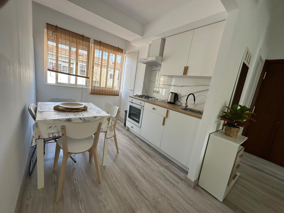 Se vende Apartamento Planta Media de 3 dormitorios en Costa Blanca, Alicante, España