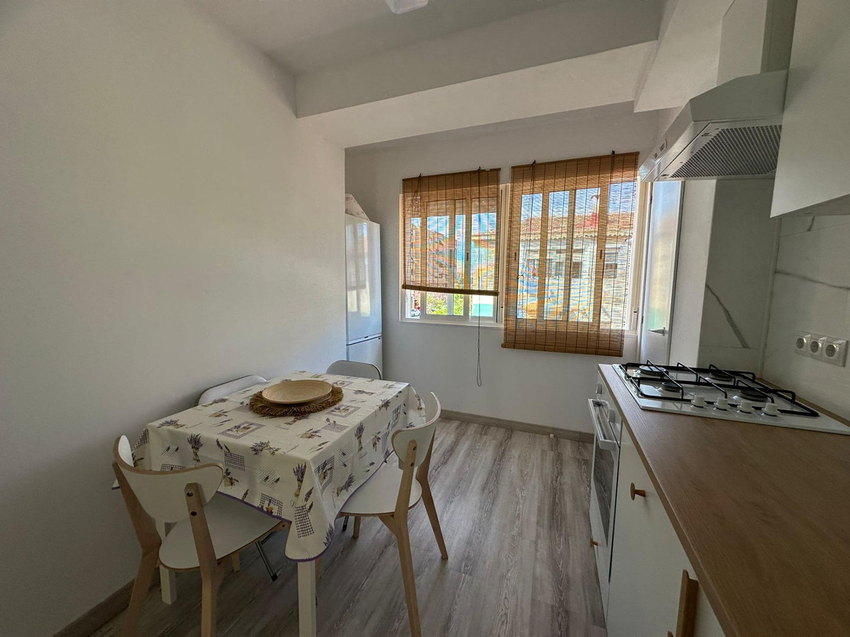 Se vende Apartamento Planta Media de 3 dormitorios en Costa Blanca, Alicante, España