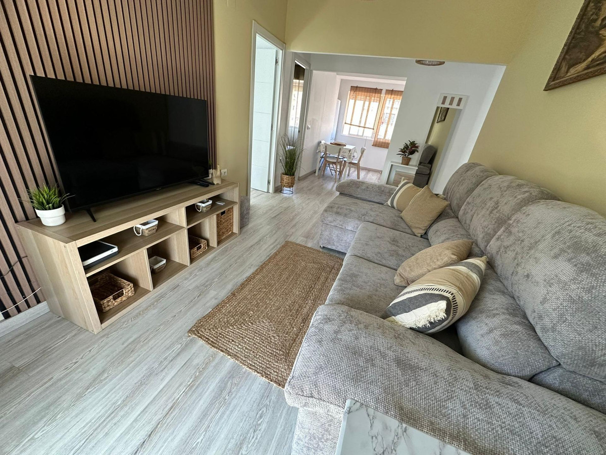 Se vende Apartamento Planta Media de 3 dormitorios en Costa Blanca, Alicante, España