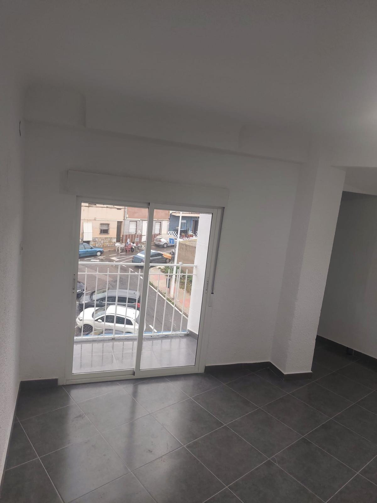 Se vende Apartamento Planta Media de 3 dormitorios en Costa Blanca, Alicante, España