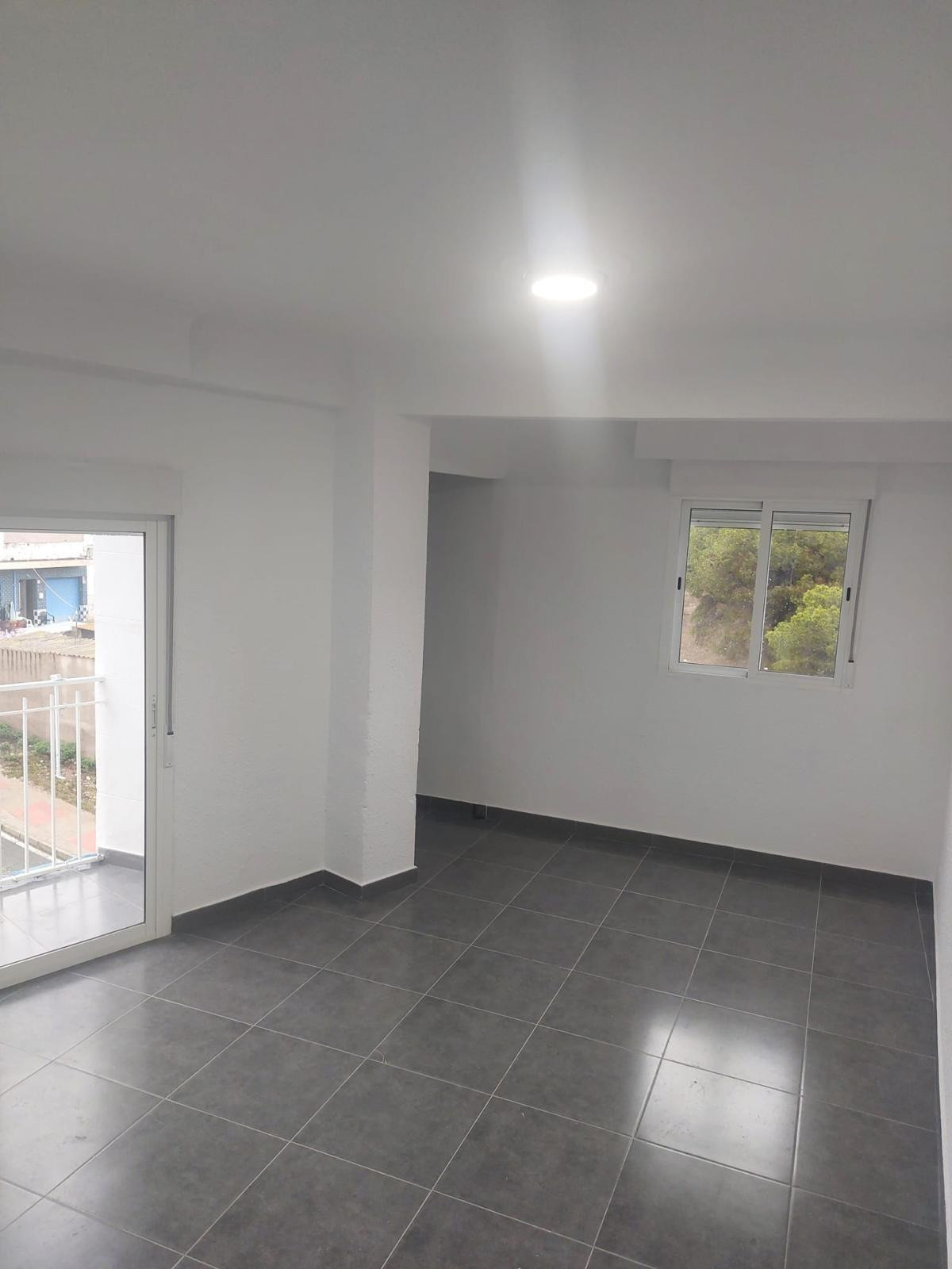 Se vende Apartamento Planta Media de 3 dormitorios en Costa Blanca, Alicante, España