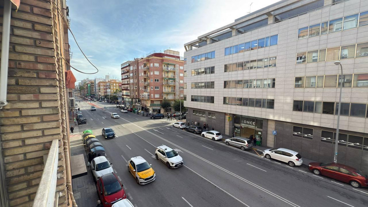 Se vende Apartamento Planta Media de 2 dormitorios en Costa Blanca, Alicante, España