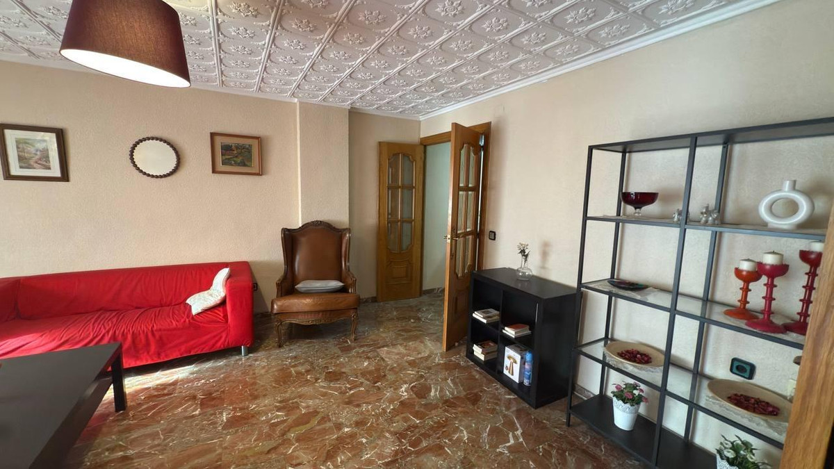 Se vende Apartamento Planta Media de 2 dormitorios en Costa Blanca, Alicante, España