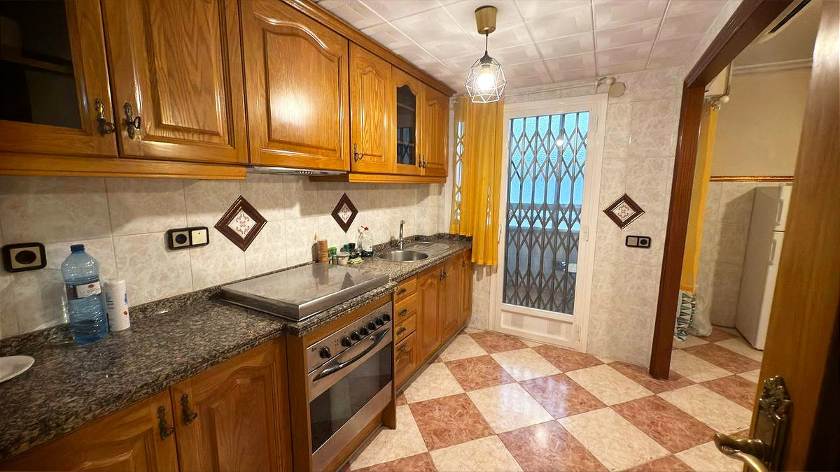 Se vende Apartamento Planta Media de 2 dormitorios en Costa Blanca, Alicante, España