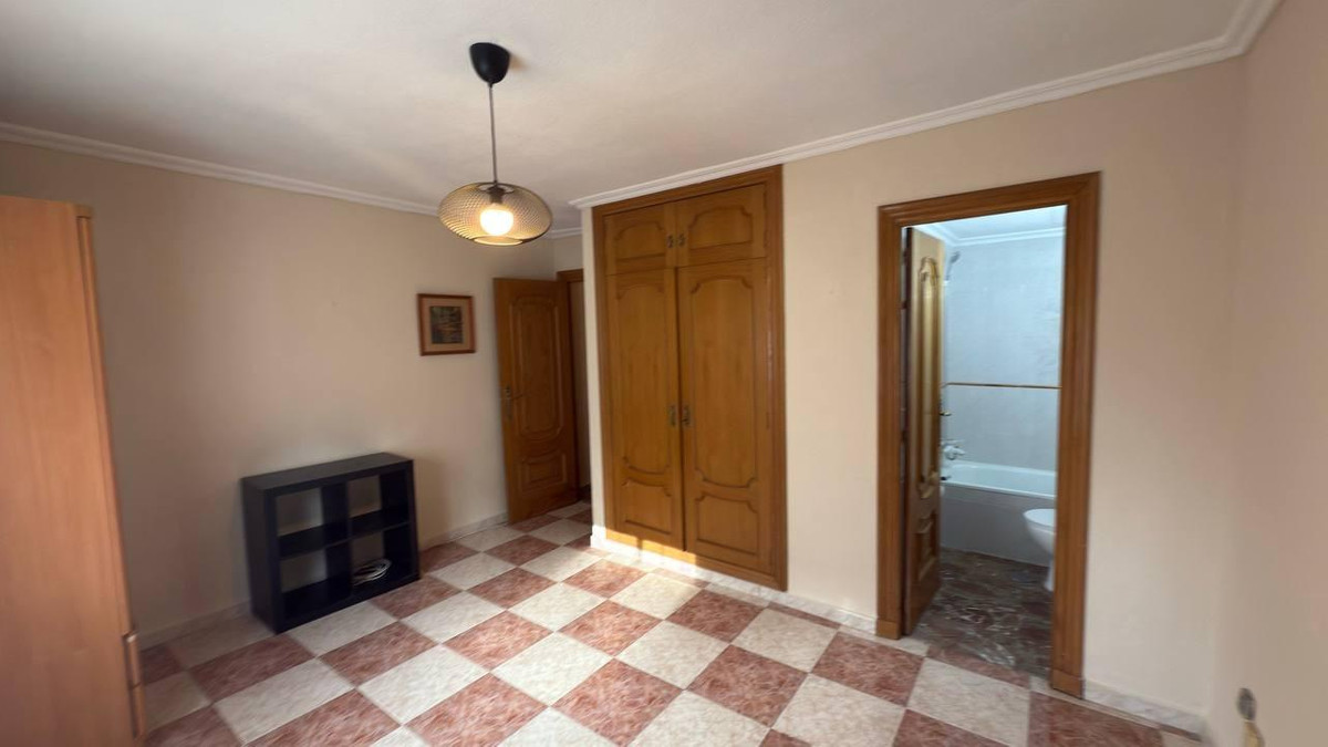 Se vende Apartamento Planta Media de 2 dormitorios en Costa Blanca, Alicante, España