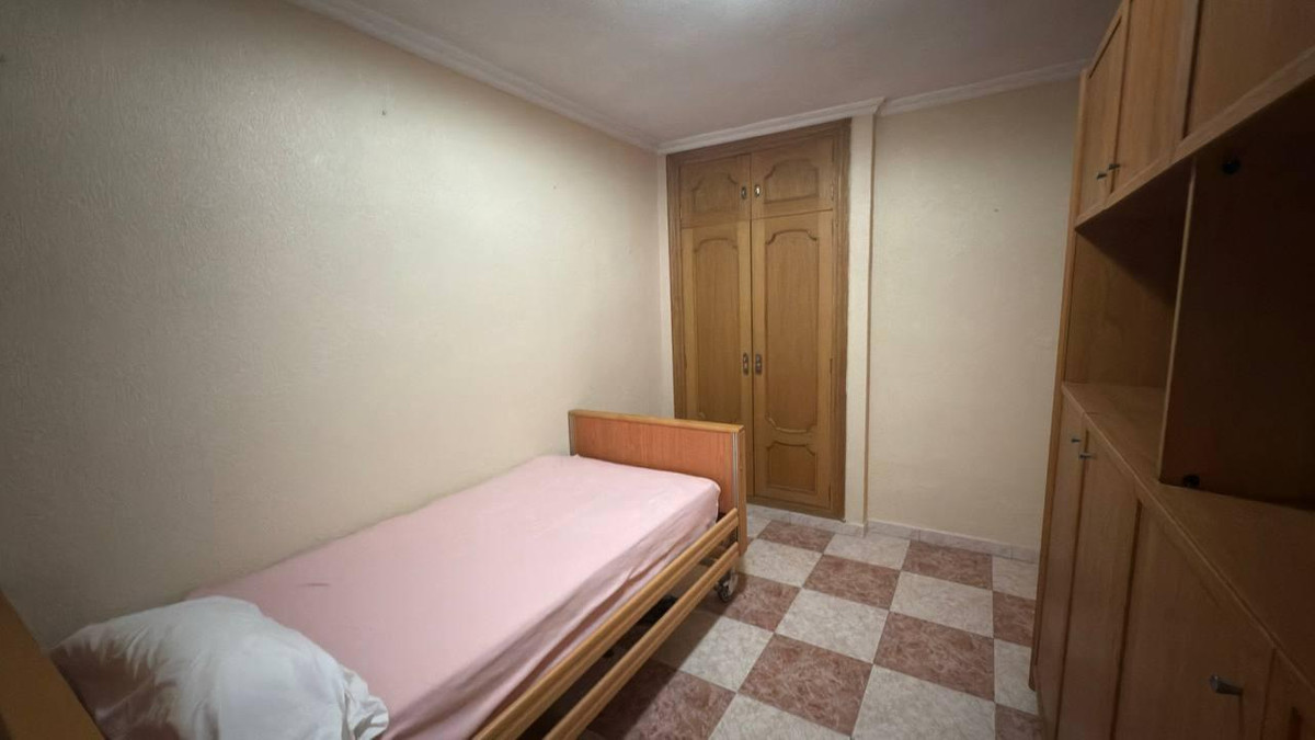 Se vende Apartamento Planta Media de 2 dormitorios en Costa Blanca, Alicante, España