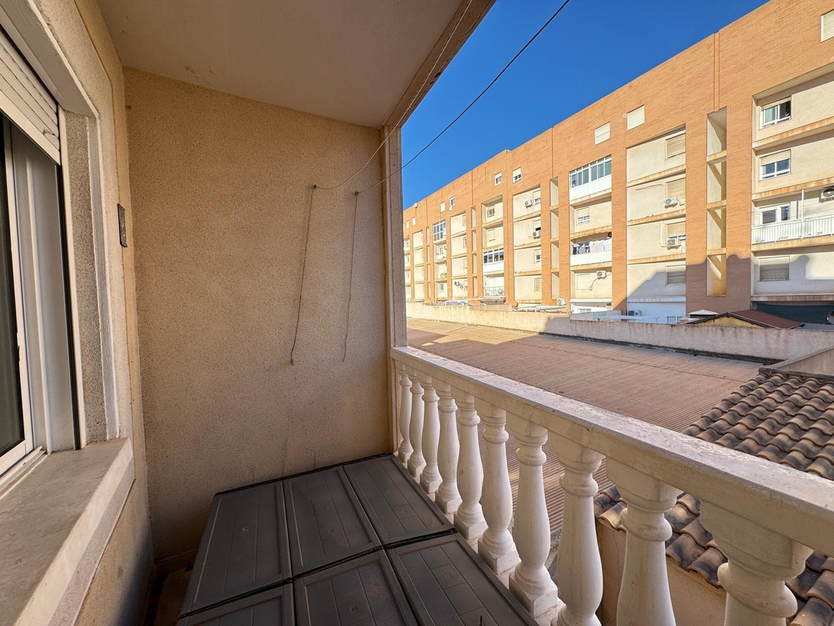 Se vende Apartamento Planta Media de 2 dormitorios en Costa Blanca, Alicante, España