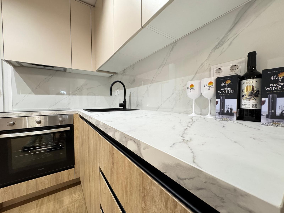 Se vende Bungalow de 2 dormitorios en Costa Blanca, Alicante, España