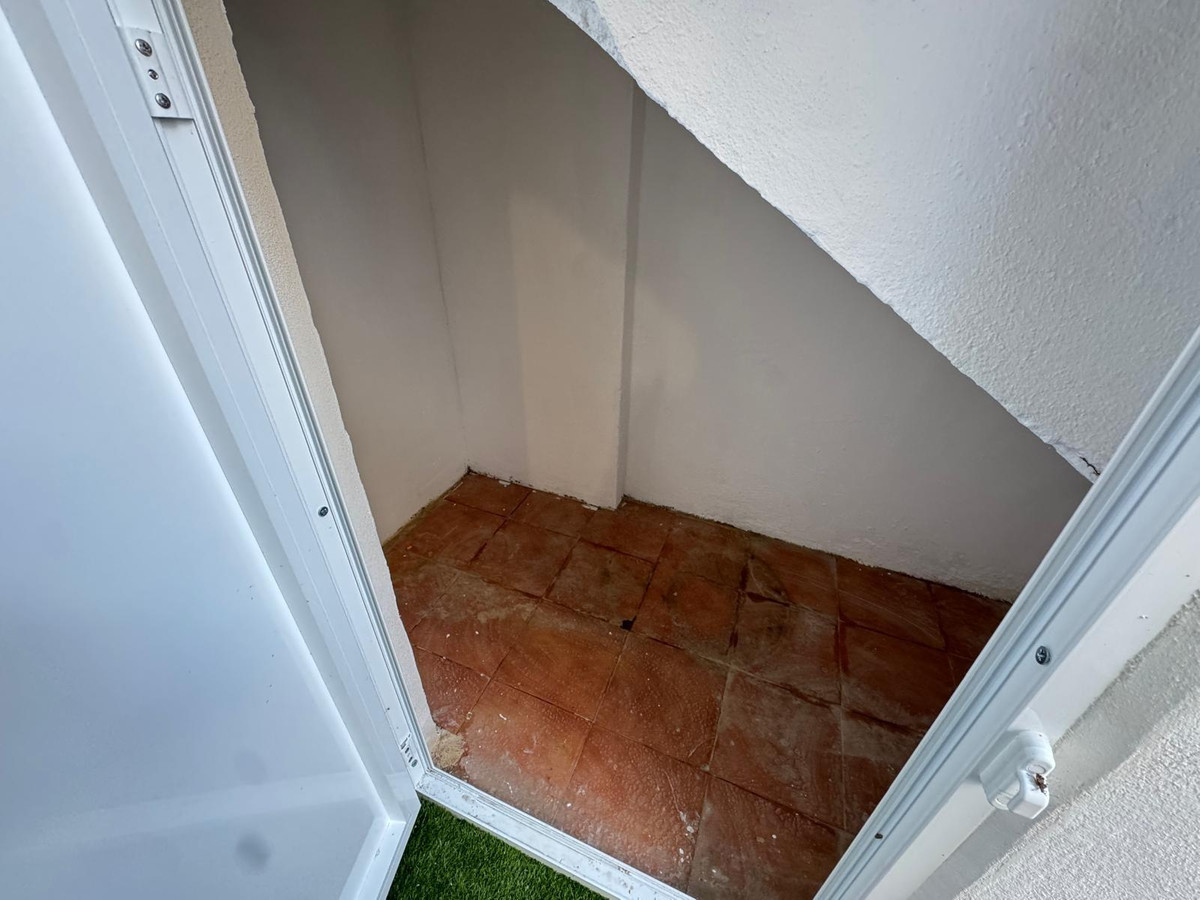 Se vende Bungalow de 2 dormitorios en Costa Blanca, Alicante, España
