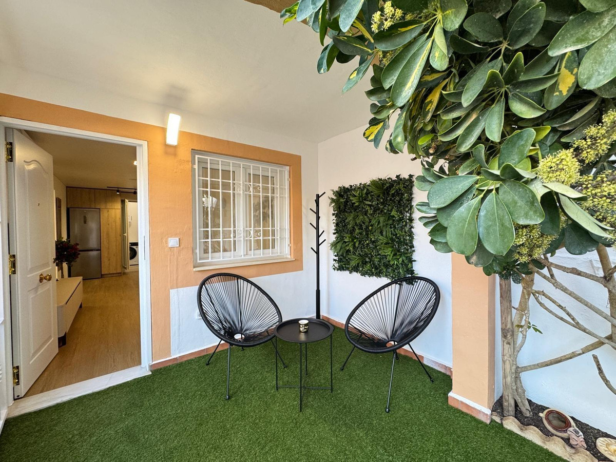 Se vende Bungalow de 2 dormitorios en Costa Blanca, Alicante, España