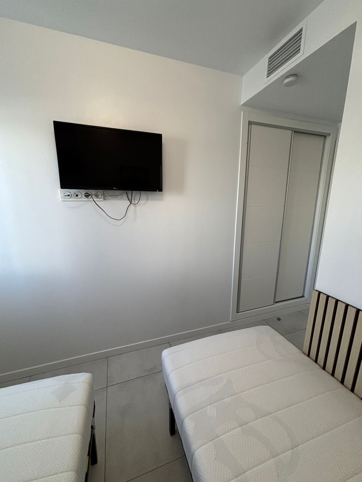 Se vende Bungalow de 2 dormitorios en Costa Blanca, Alicante, España