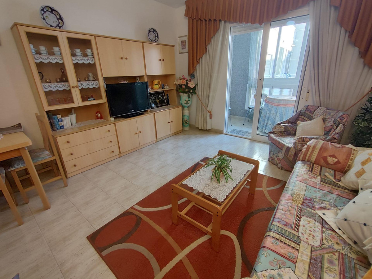 Se vende Apartamento Planta Media de 1 dormitorios en Costa Blanca, Alicante, España